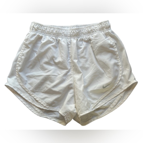 Nike White Running Shorts Women’s - Picture 1 of 4